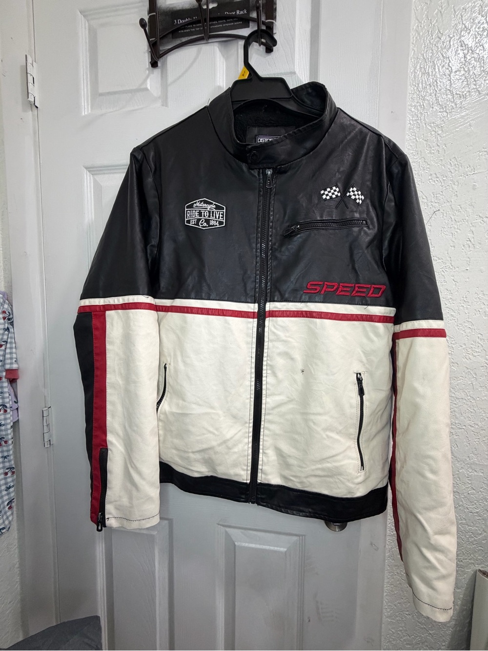 Distortion XL faux leather motorcycle reacing jacket sherpa lined black white